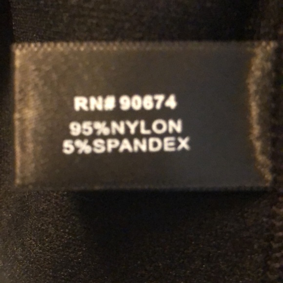 NWOT BOSTON PROPER BLACK and WHITE COLD SHOULDER TOP VERY NICE SZ XS - Picture 6 of 7